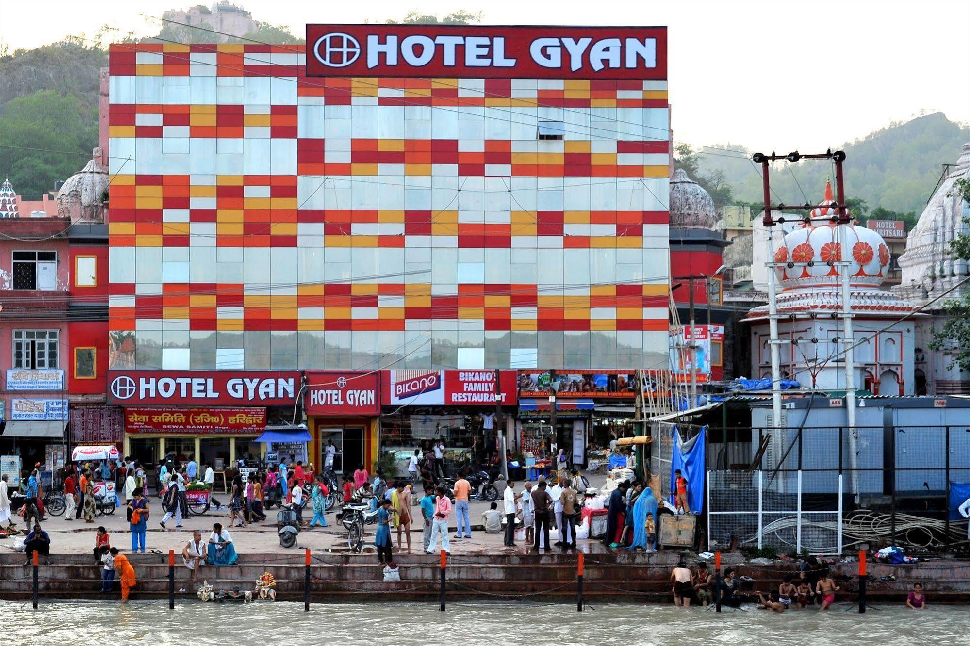 Hotel Gyan Haridwār Exteriör bild